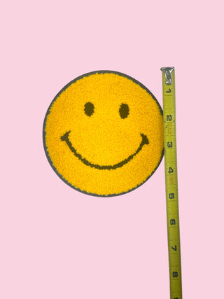 Smiley - Large Yellow (HEAT PRESS) ($100 MINIMUM ON PATCHES)