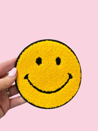 Smiley - Large Yellow (HEAT PRESS) ($100 MINIMUM ON PATCHES)