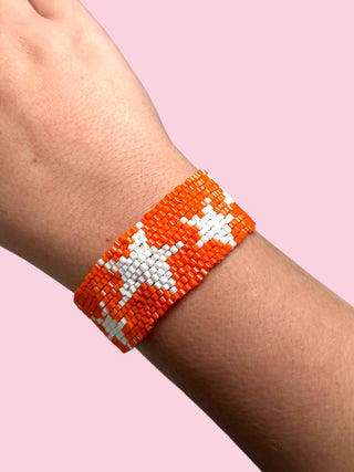 BRIGHT ORANGE STAR ADULT BRACELET