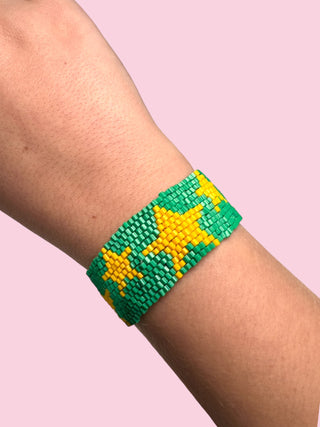 GREEN AND YELLOW STAR ADULT BRACELET